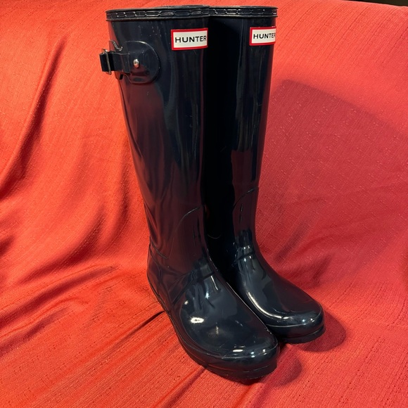 HUNTER Original Wellington Tall Rain Boots, Navy Blue Gloss, Women’s Size 7, EUC - Picture 1 of 9